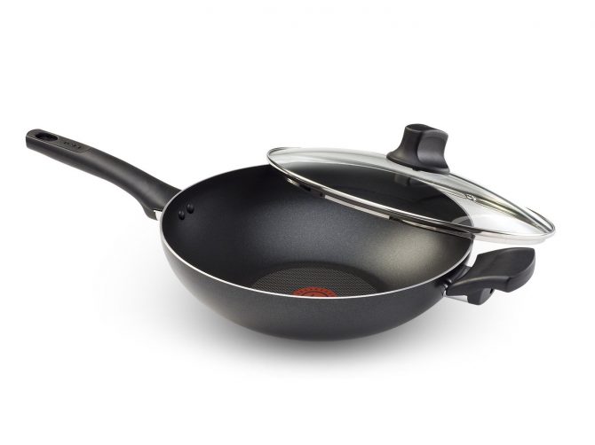 non-stick wok