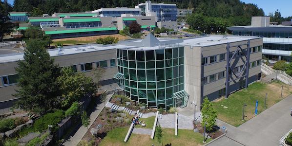 Vancouver island university tour